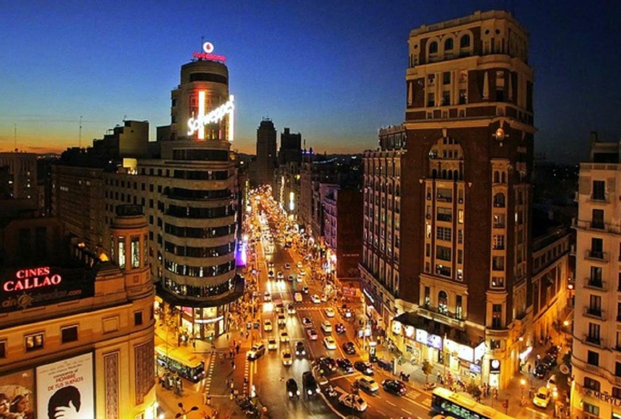 Atico En El Centro De Madrid - Calle Jardines Экстерьер фото
